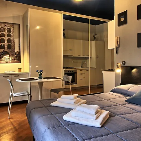 Logicasa Tower Gate Apartament Como